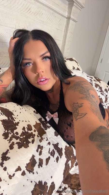 Tell me ur kinks baby, what's your sexual fantasy? 😈