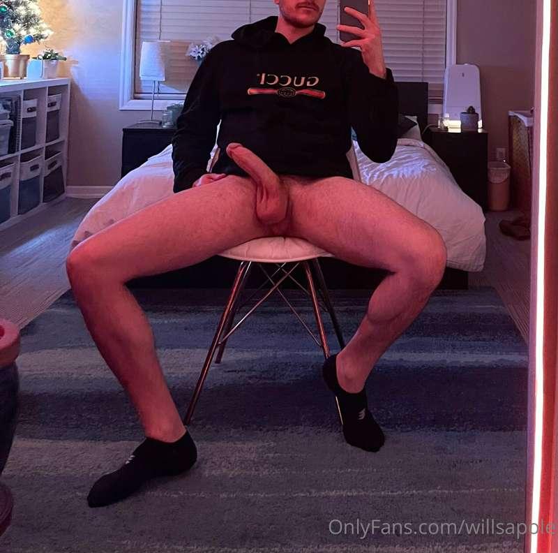 Come take a seat 😈