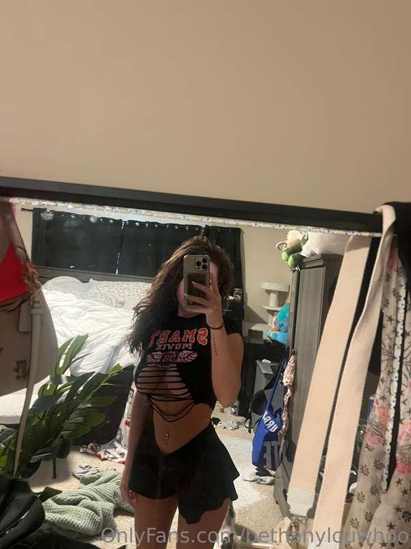 bethanyjade01 image #0