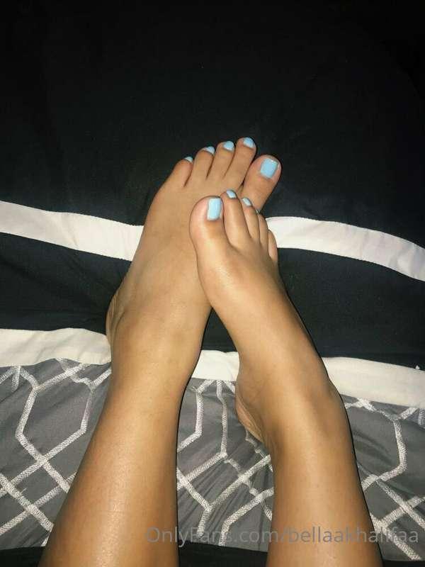 My little toes #Newset 🧊 ❄️ 💙