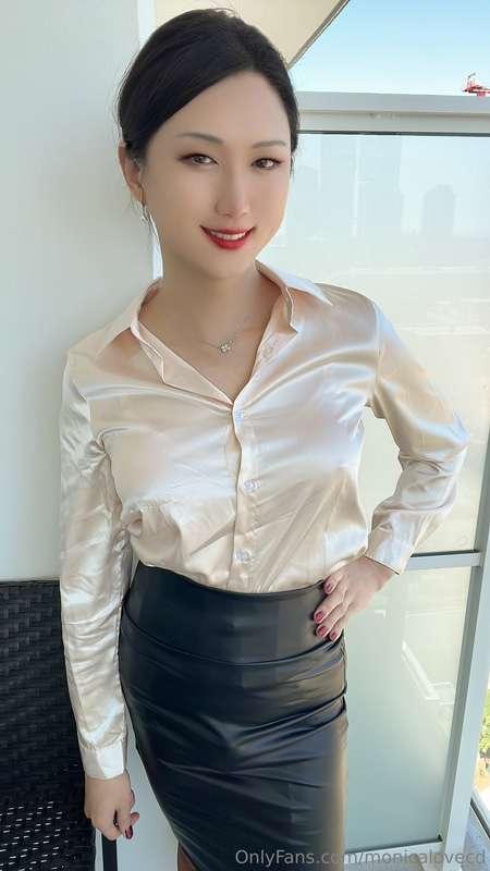 monicalovecd image #4