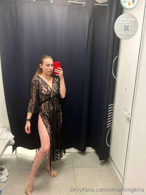 I bought myself a new outfit today, how hot is it?🥵🥵🥵🥵