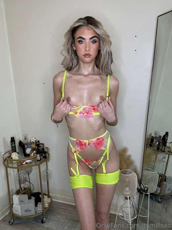 like if you love my boobies