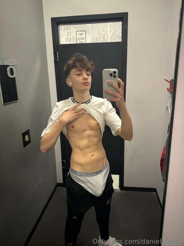 danielxtwink image #0