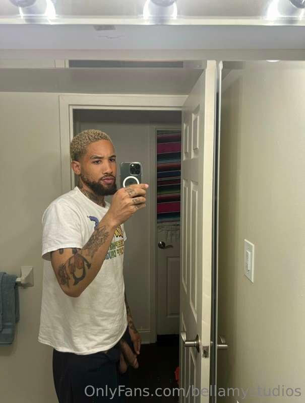 who gonna get me hard?