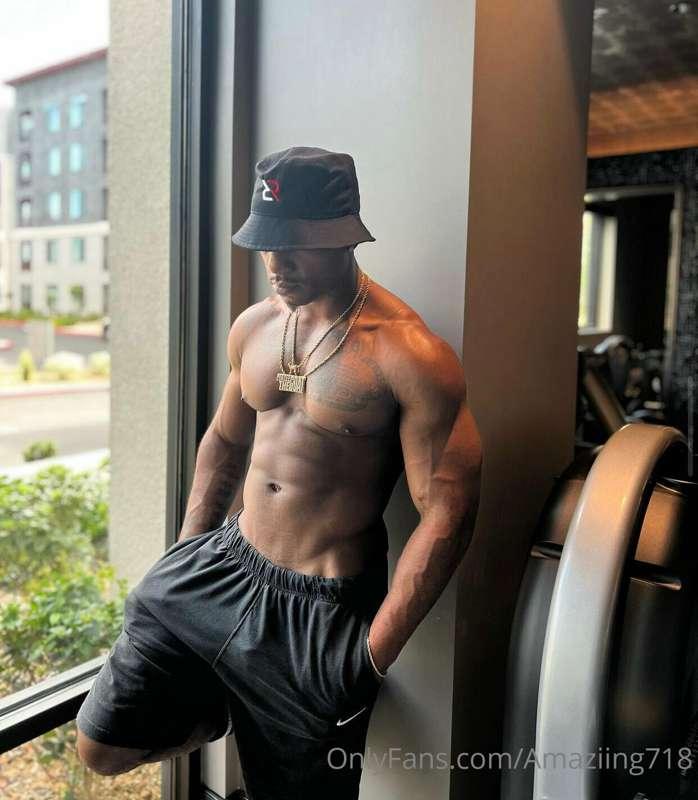 Are you leaving Daddy lonely today baby 😏