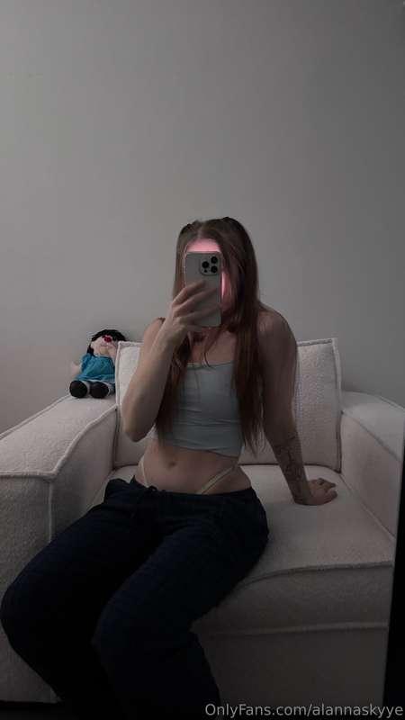can't sleep... DM me??