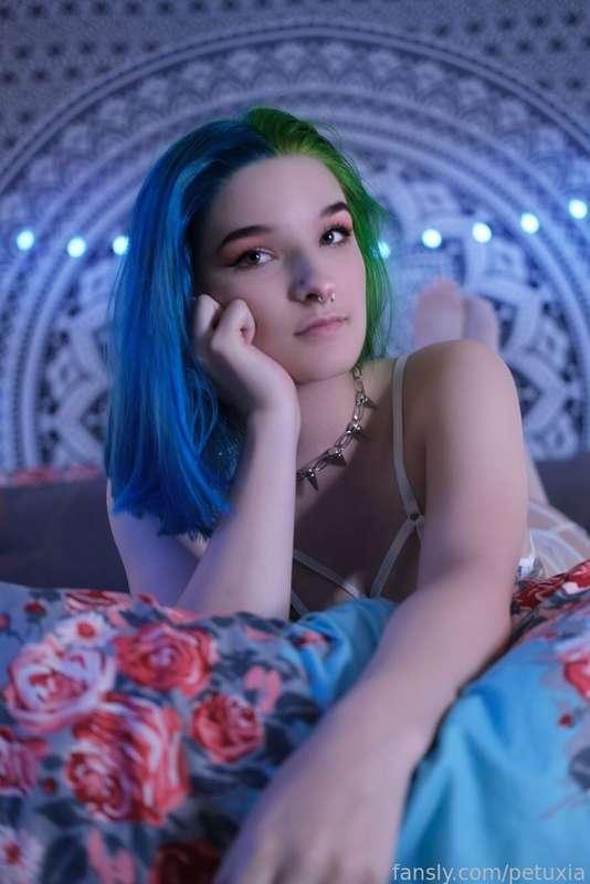 petuxia image #24