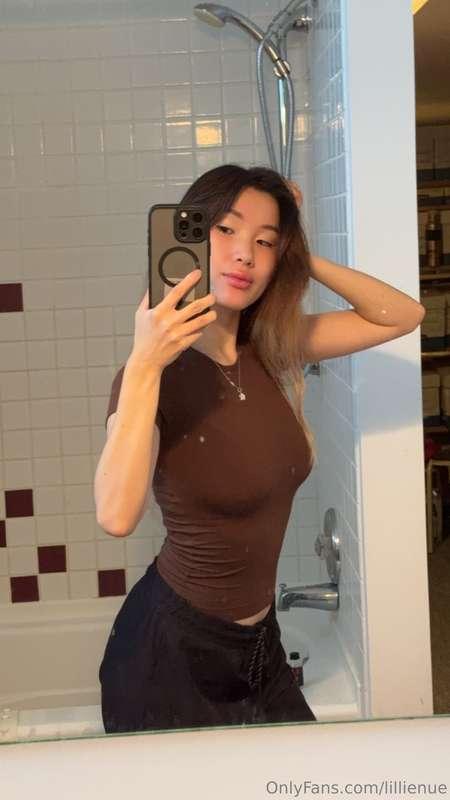 Looking like a whole distraction today.
