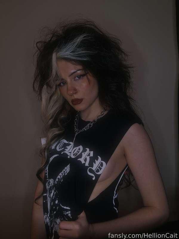 hellioncait image #1