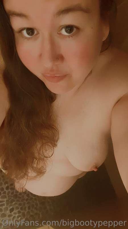 Do you enjoy showering with me daddy?? Mama likes being clea..