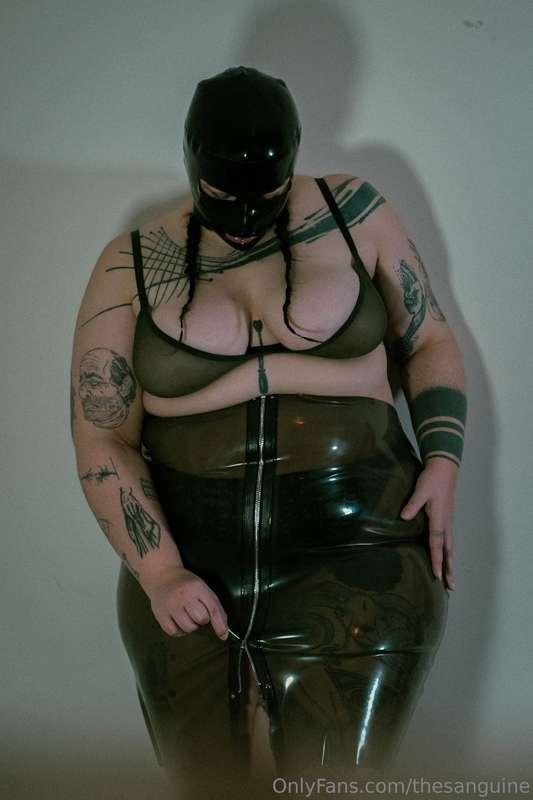 thesanguine image #1