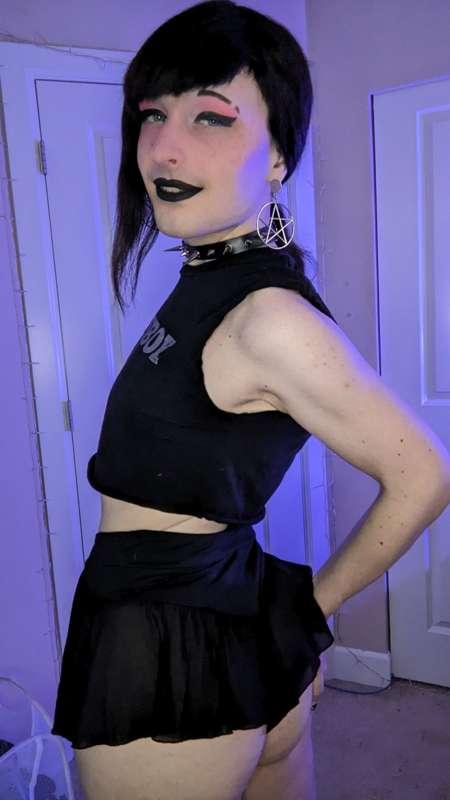 izzyresurrected image #3