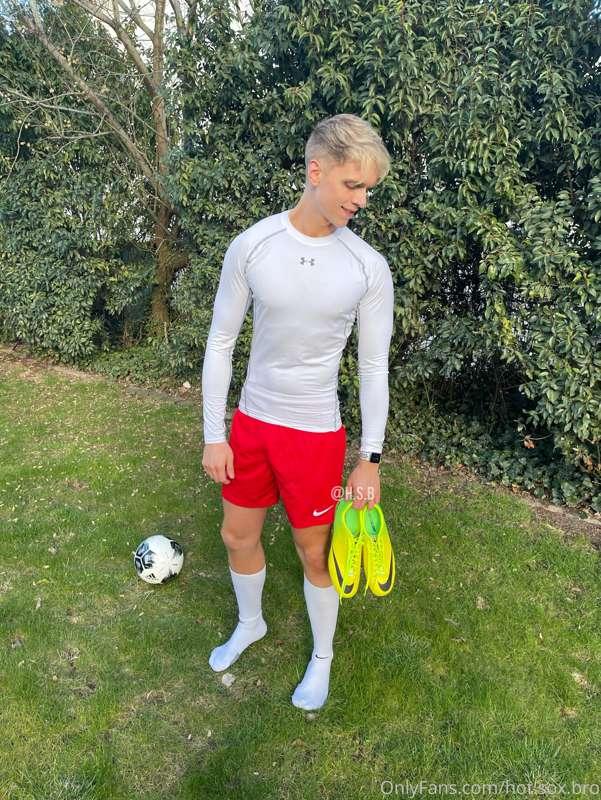 ⚽️💪🏼💦 enjoying the spring weather