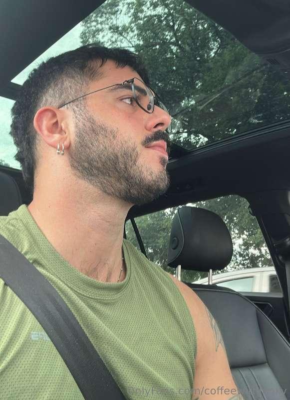 this is your reminder not to text and drive! :)