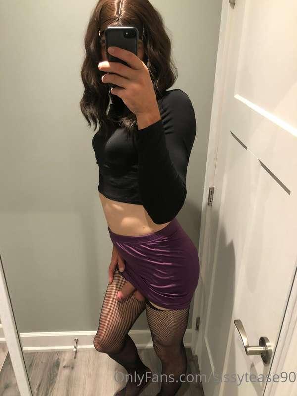 Purple skirt felt cute with makeup on 🥰🥰