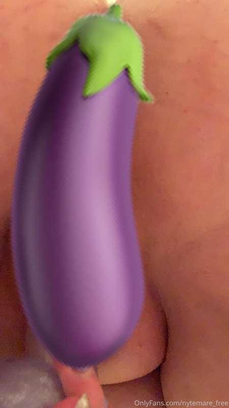 Mad you can’t see? My paid page is on promo! Https://onlyfan..