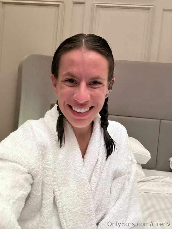 I’m naked under this robe 😏.
