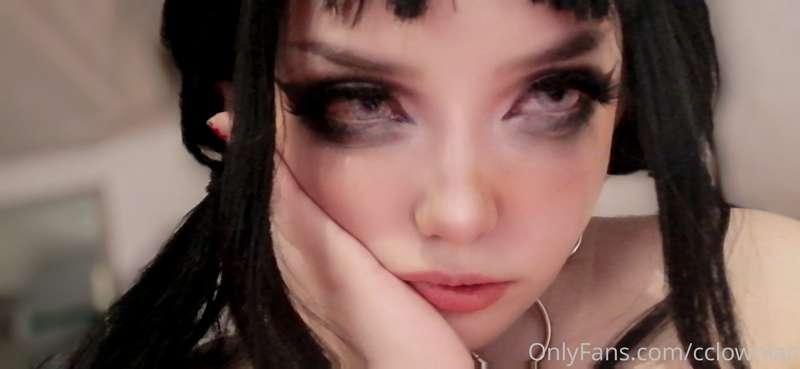 sorry not to upload new photos at this time; -; I am very bu..