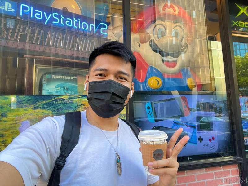 ***~Swipe right for more!~*** ➡️
Today I went to the city to..