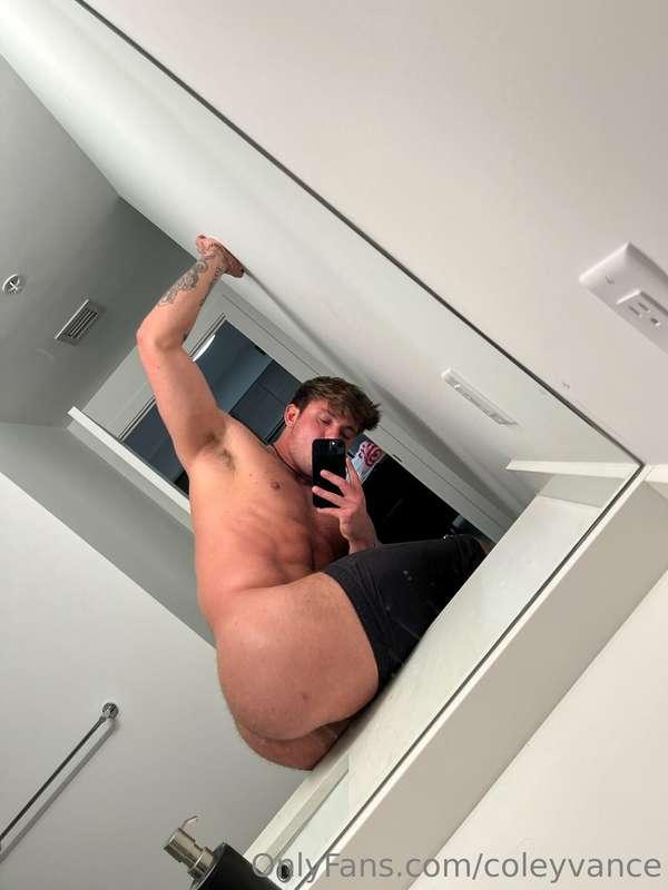 coleyvance image #0