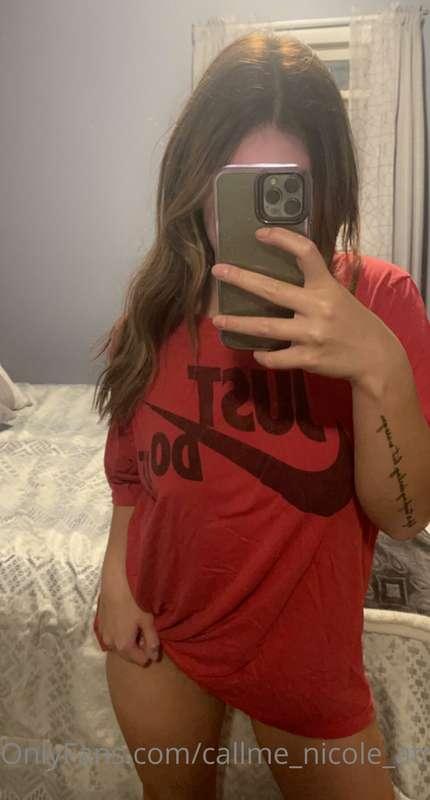 Anyone up for a sexting session tip $15 for 20 minutes on sn..