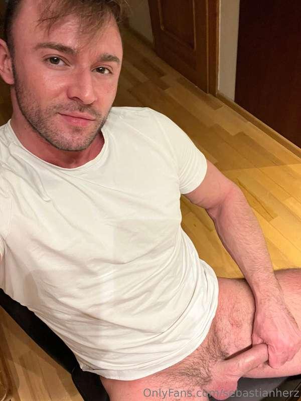 Horny monday 😈