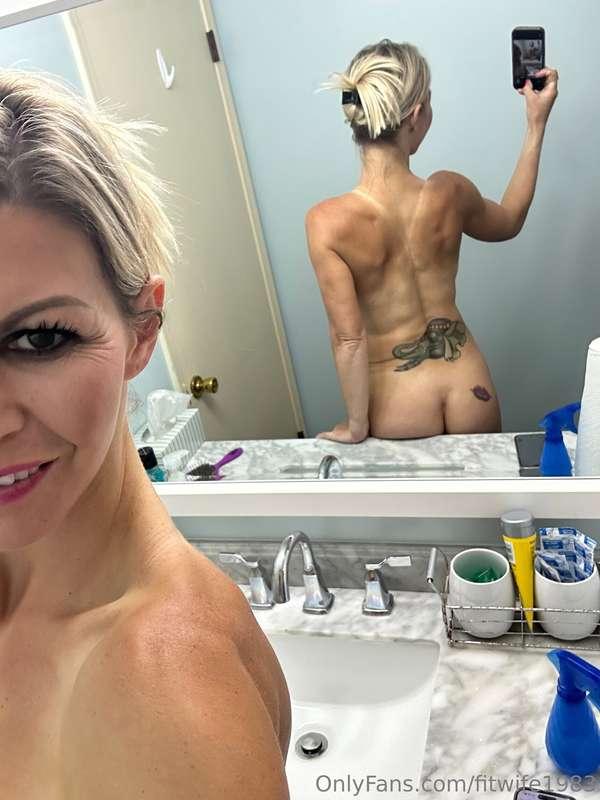 Bathroom and shower fun! Watch the video of me cleaning my t..
