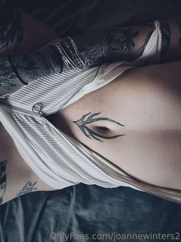 joannewinters2 image #0
