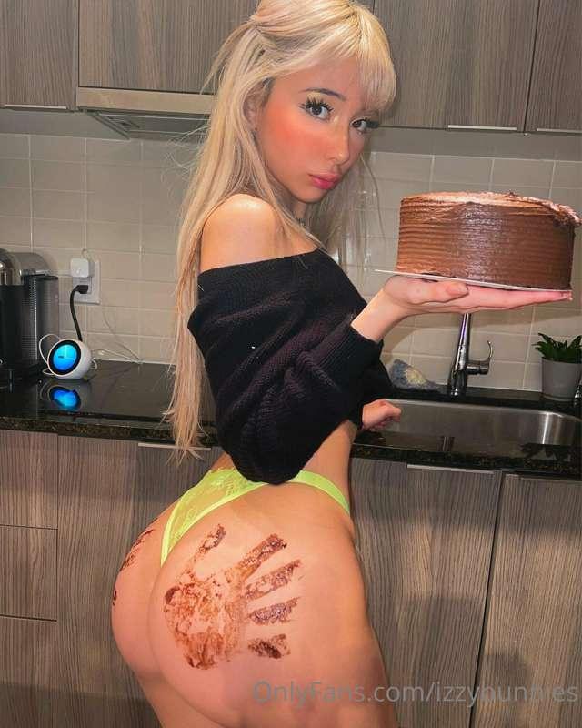 💦New squirting cum fest posted on my VIP page 💦 ✨@izzybunnie..