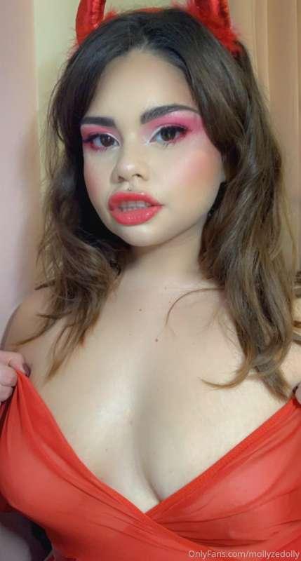 🎃🎃HAPPY HALLOWEEN  🎃🎃
Full photoset tomorrow (; 
Love you al..