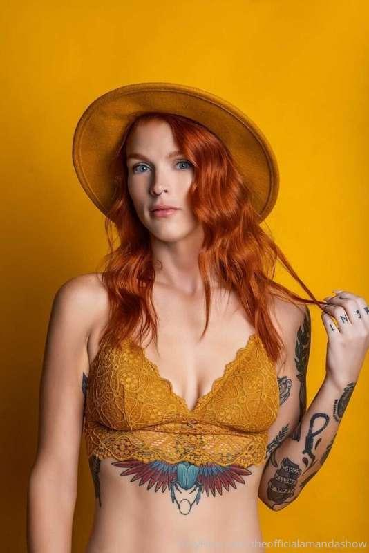theofficialamandashow image #1