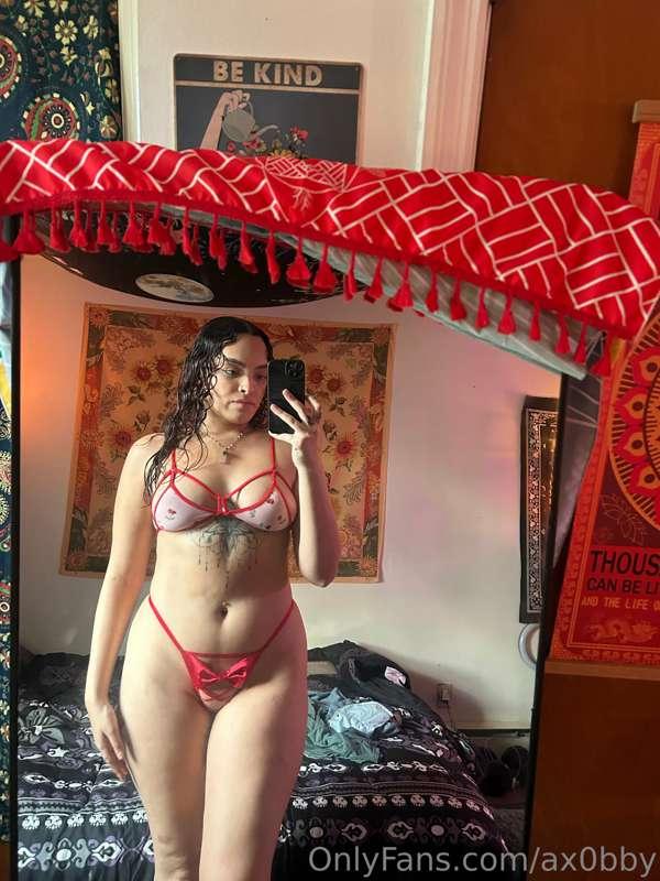 do you like me in red baby? 😈
