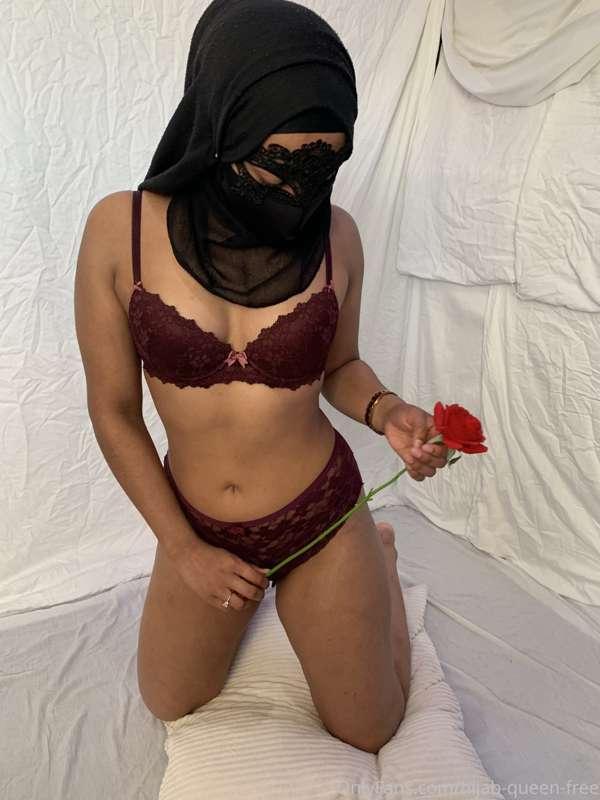 Heyyy, please except this rose as my apology for being away ..