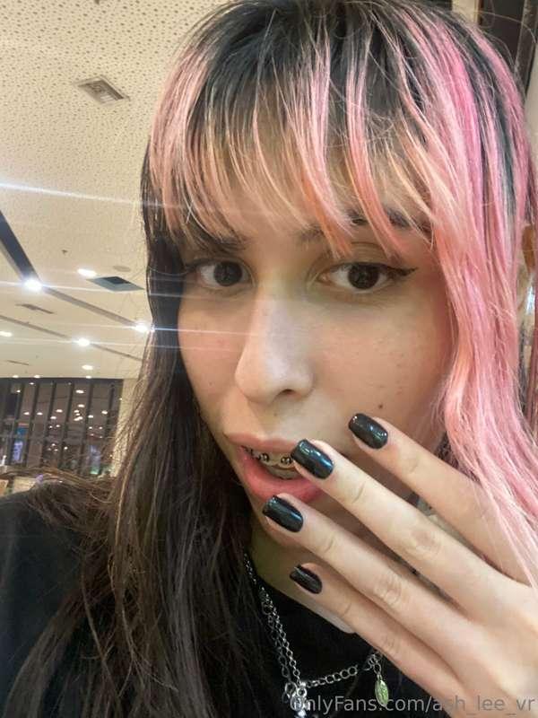 I just did my nails! 💅🥰🥰 I’m so happy. 
Am I a good girl? Pl..