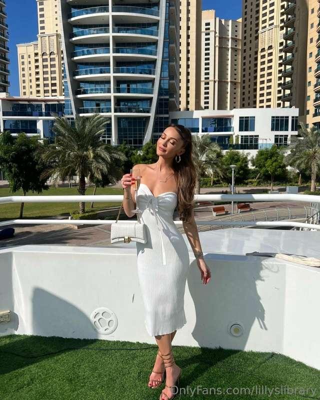 I'm back from vacation and missed you all🥰 DM me "Dubai" for..