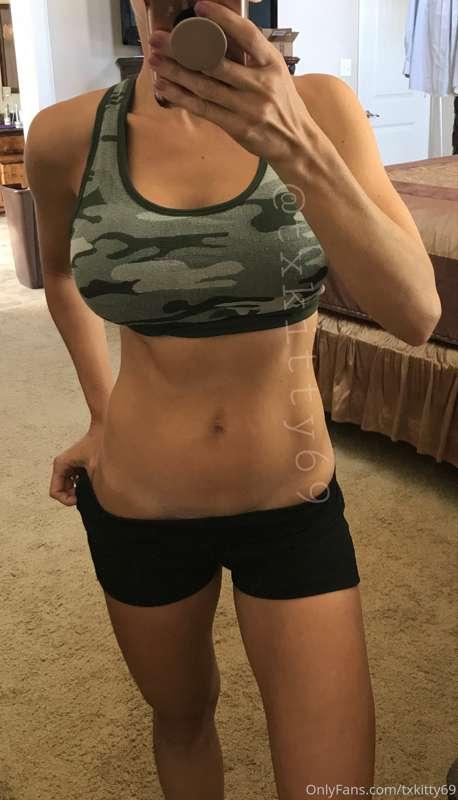Did you stroke your cock today?🫦