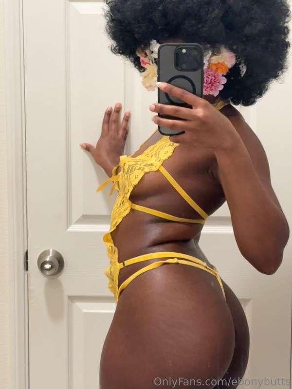 ebonybutts image #2