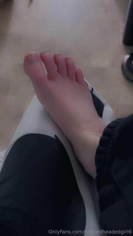 thatredheadedgirl6 main image