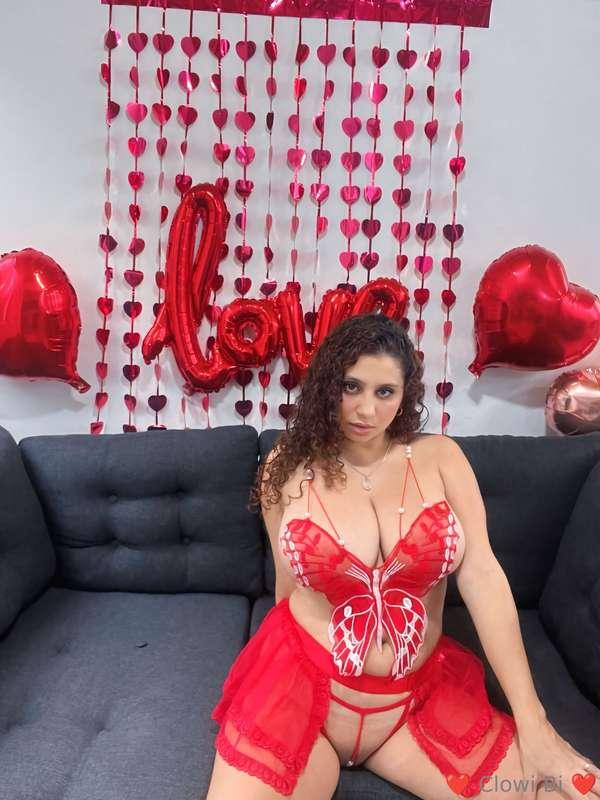 💘💕Happy Valentine’s Day ❤️💝 if you spoil me you will receive..