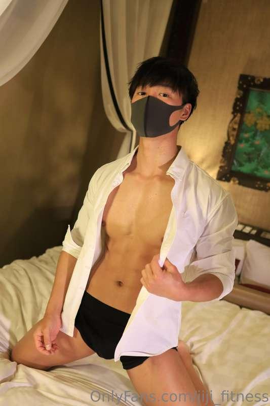 New photo series!!
I’m gonna post them from today😘