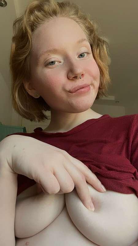 redheadalana image #4