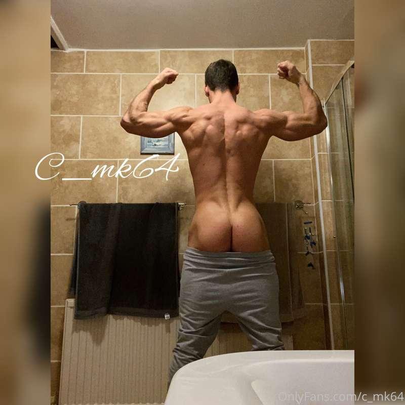 Welcome to my exclusive content 😈 

Any personal requests th..