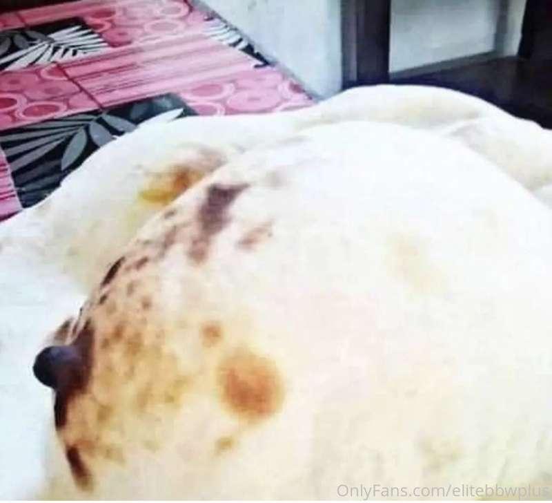 Makes tittie lovers hungry 😂