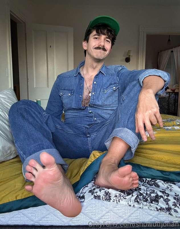 Pardon my not being naked for this- I’ve just gotten settled..
