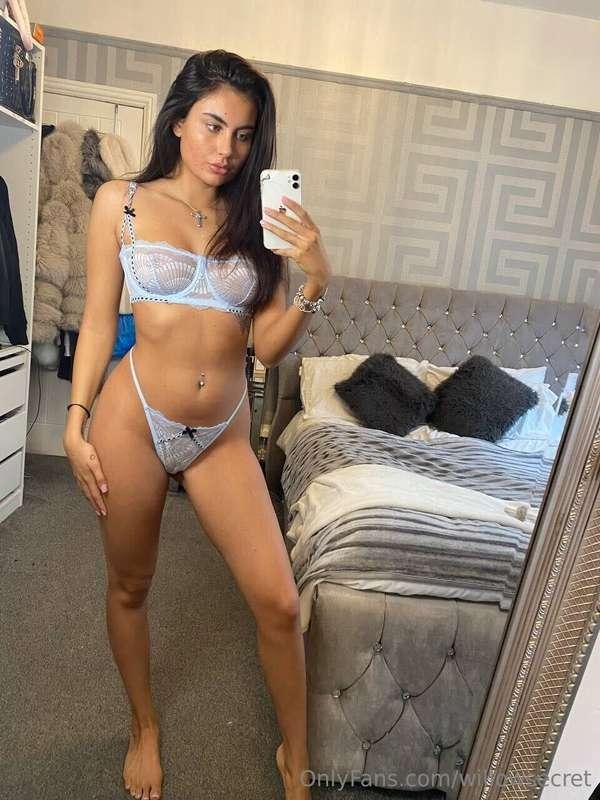 💦FREE SUBSCRIPTION💦
@mayelizabethx
This innocent girl is kno..