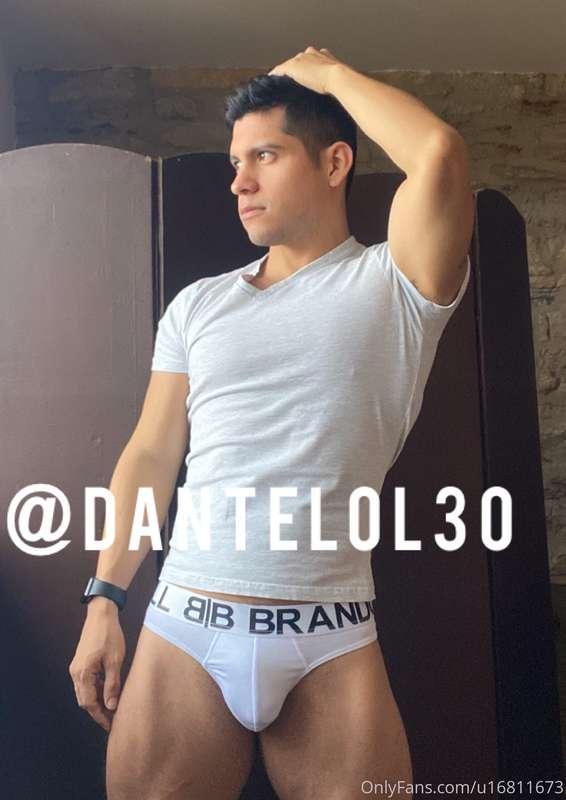 This post is from my Instagram @dantelol30 follow me ;) 😏😏😏