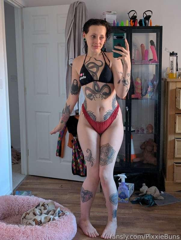 Do you wanna fuck me from the front or back baby?

#lingerie #thicc #tattoos #fatass #goth #smalltits  #sizequeen #booty #thick #fit