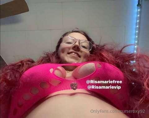@Risamariefree lives @Risamarievip $3 sale new 💦 content pos..