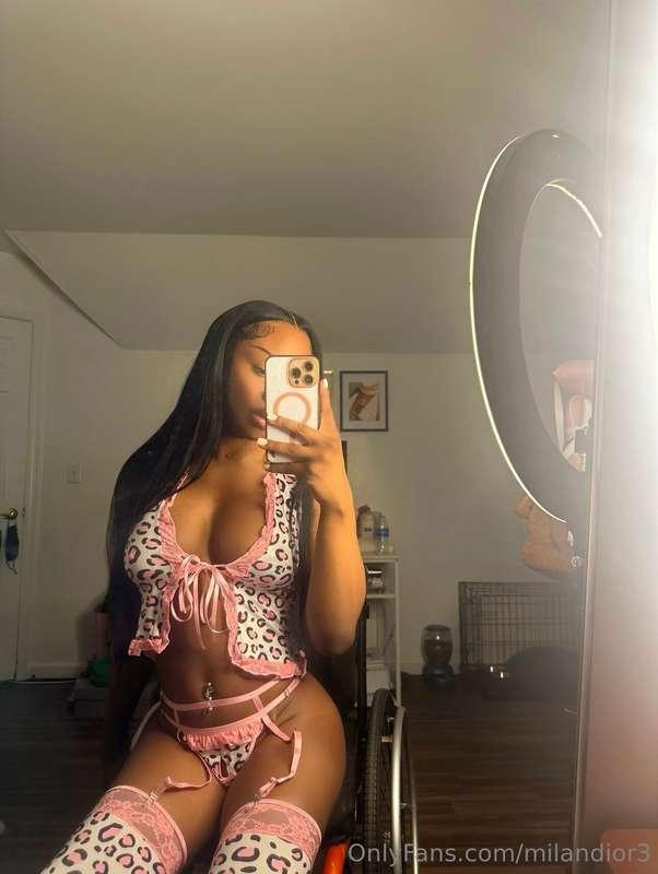 Feeling bored sad or lonely? Daddy's princess is waiting for..